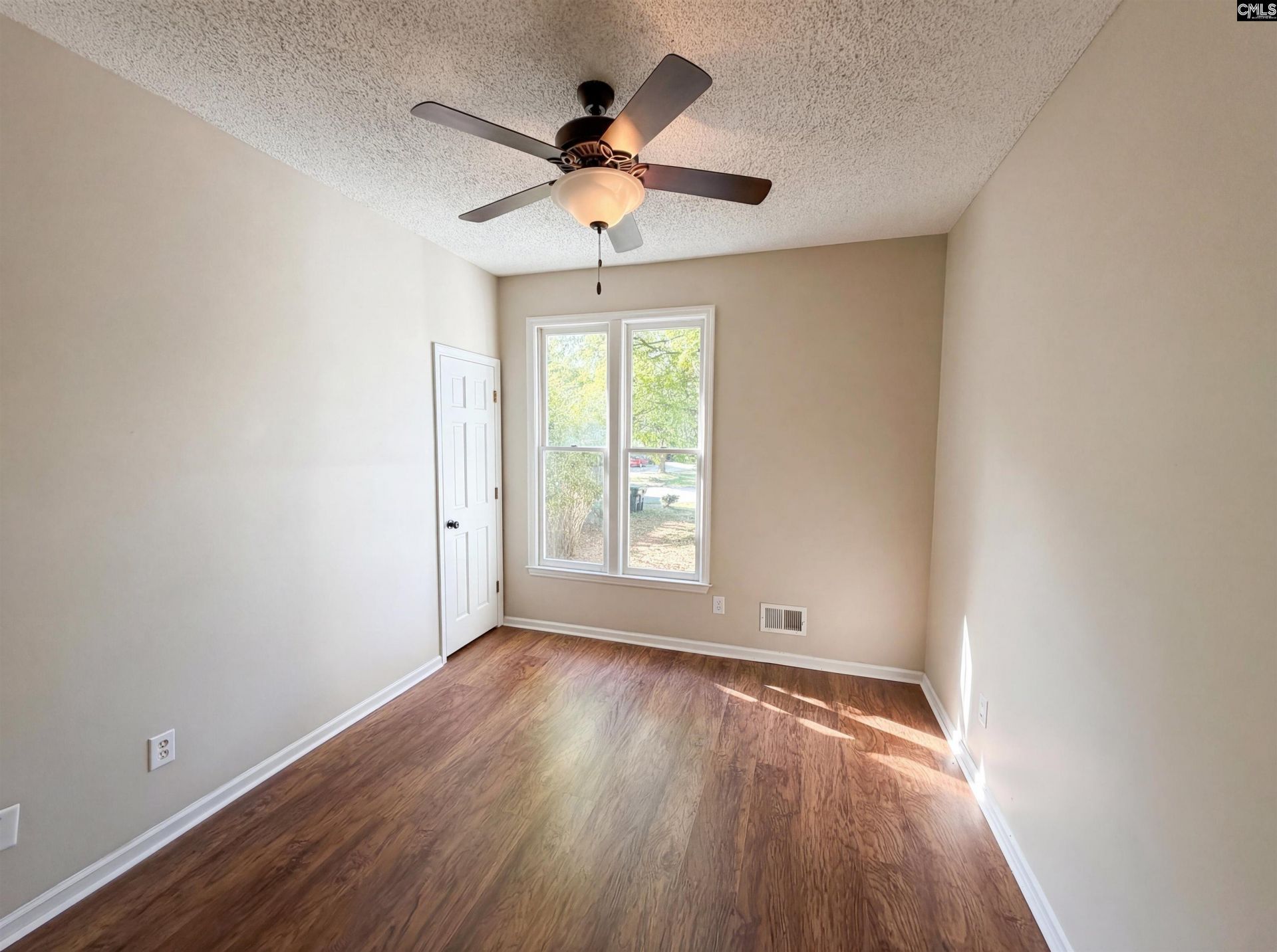 204 Wallace Circle Photo 15