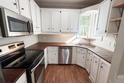 204 Wallace Circle photo 4