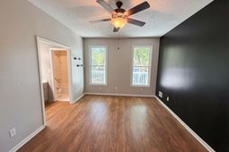 204 Wallace Circle photo 4