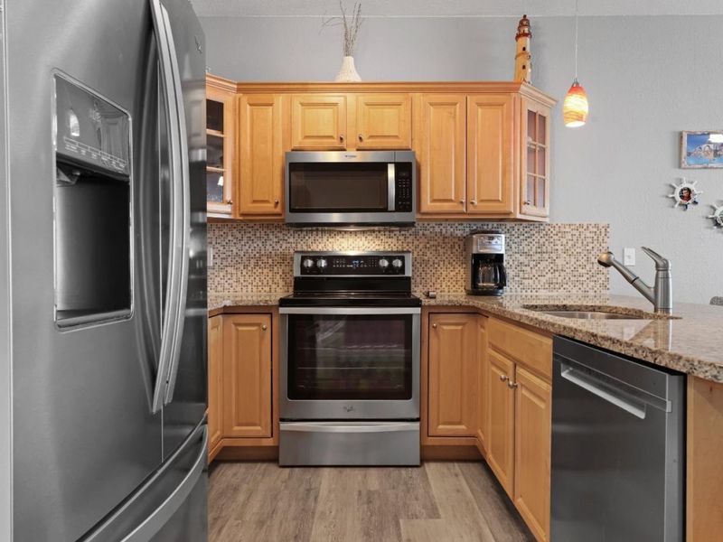 1223 W Lakeshore Drive, Port Clinton, OH 43452 Photo 16