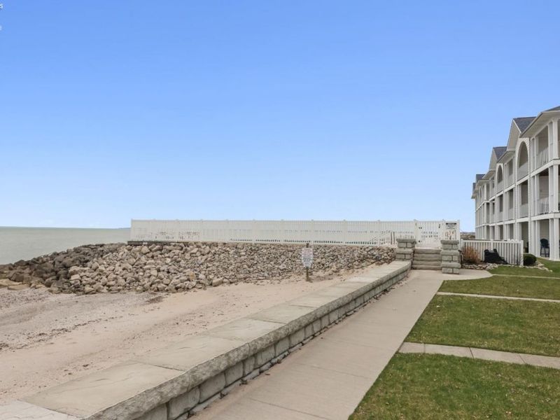 1223 W Lakeshore Drive, Port Clinton, OH 43452 Photo 51