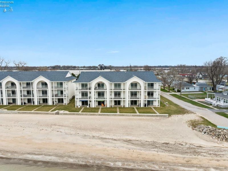 1223 W Lakeshore Drive, Port Clinton, OH 43452 Photo 55