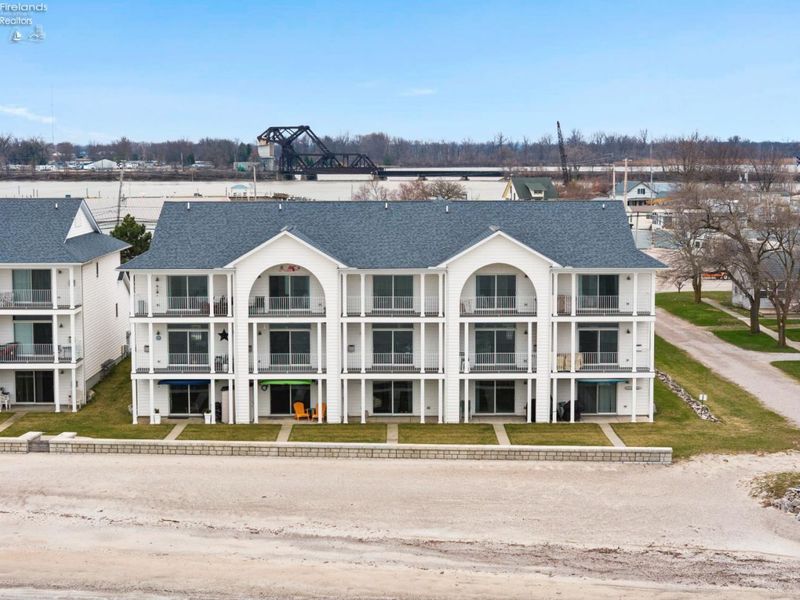 1223 W Lakeshore Drive, Port Clinton, OH 43452 Photo 57