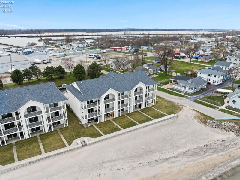 1223 W Lakeshore Drive, Port Clinton, OH 43452 Photo 59