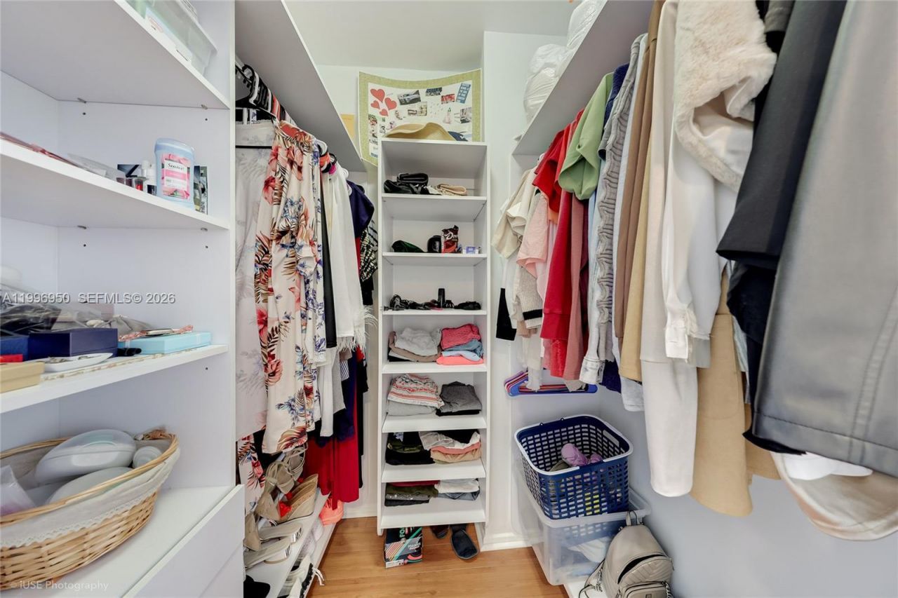 1980 S Ocean Dr , Unit 5F, Hallandale Beach, FL 33009 Photo