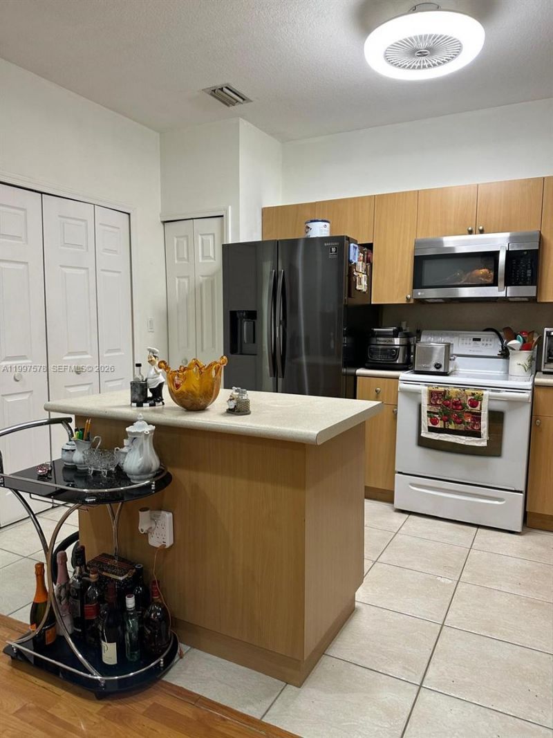 1612 SE 30th St, Homestead, FL 33035 Photo