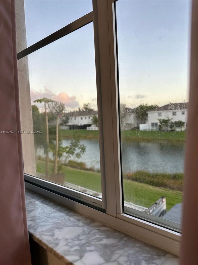 1612 SE 30th St, Homestead, FL 33035 Photo