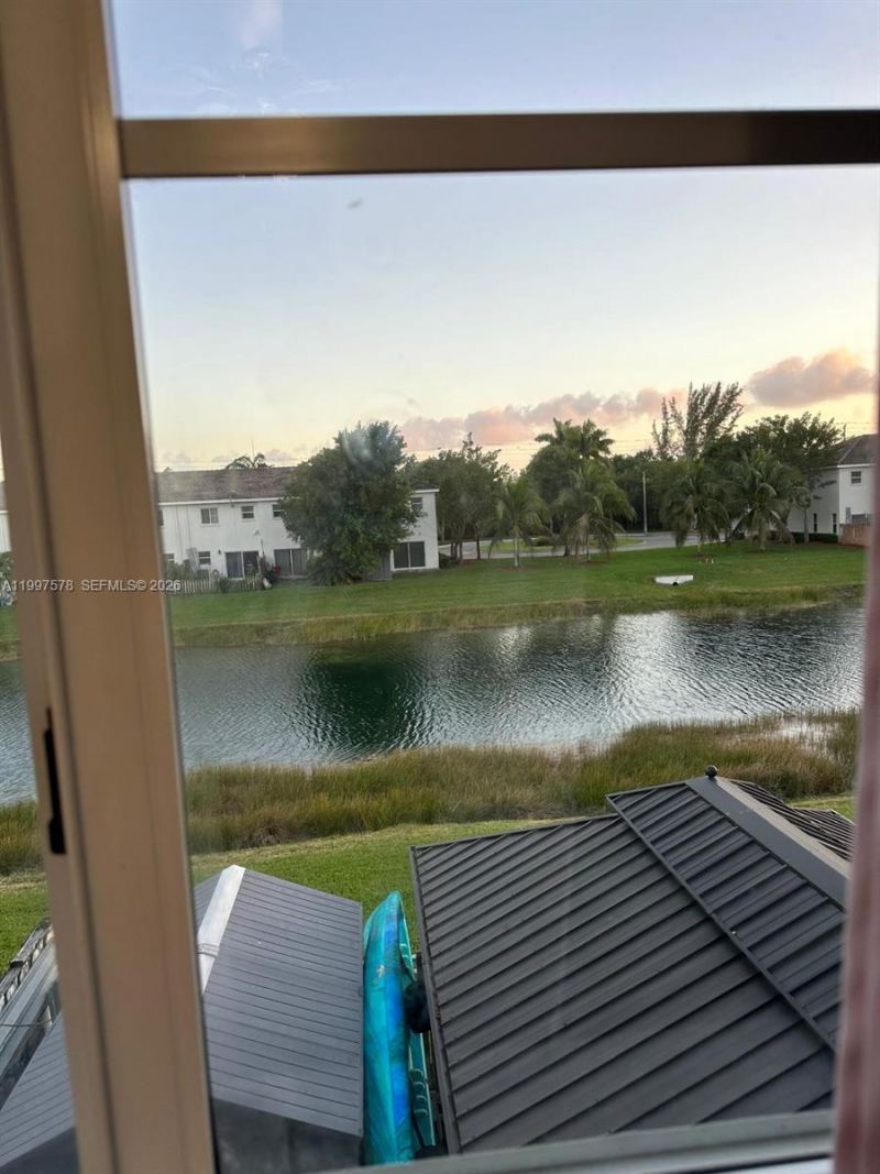 1612 SE 30th St, Homestead, FL 33035 Photo