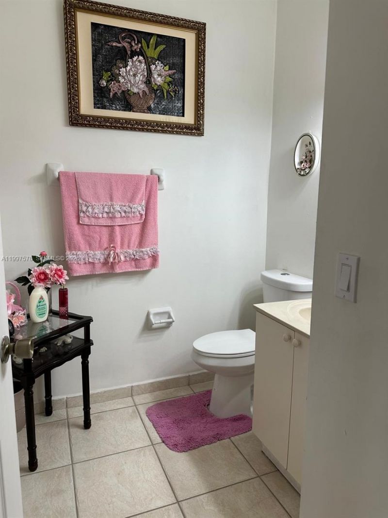 1612 SE 30th St, Homestead, FL 33035 Photo