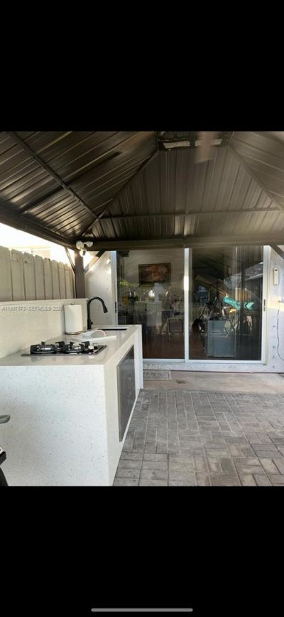 1612 SE 30th St, Homestead, FL 33035 Photo