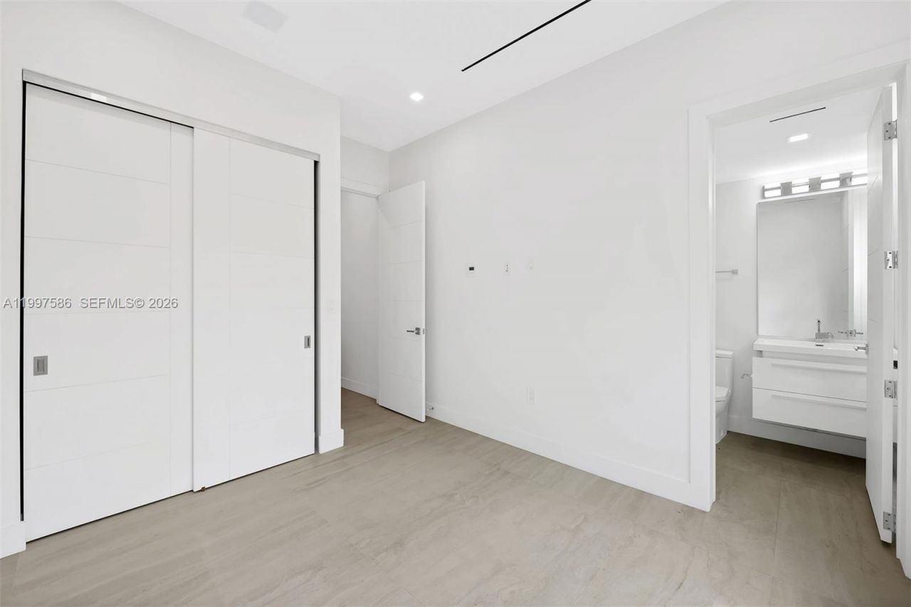 1615 NE 3rd Ct, Fort Lauderdale, FL 33301 Photo