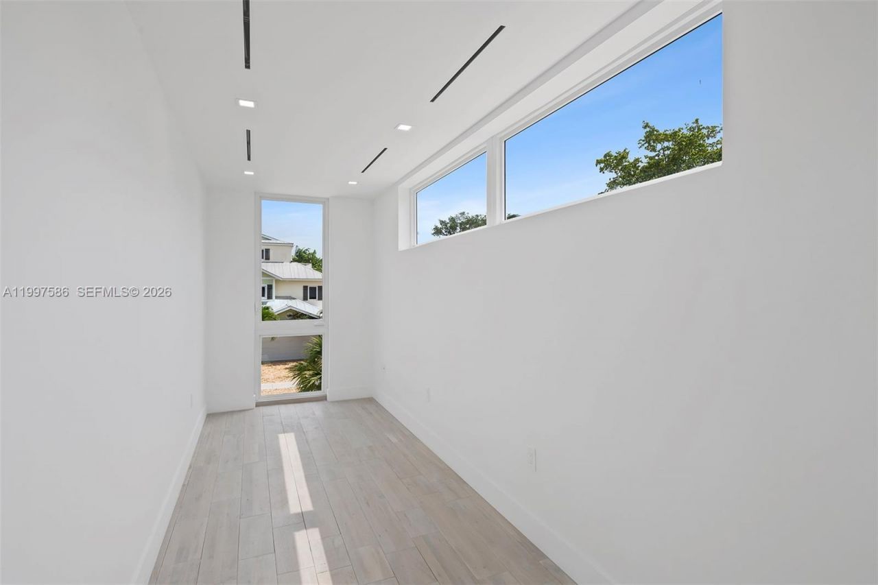 1615 NE 3rd Ct, Fort Lauderdale, FL 33301 Photo