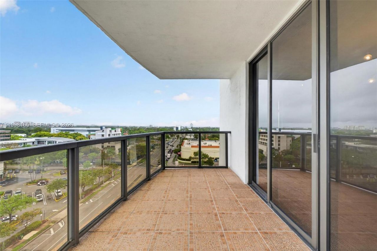 2301 SW 27th Ave, Unit 906, Miami, FL 33145 Photo