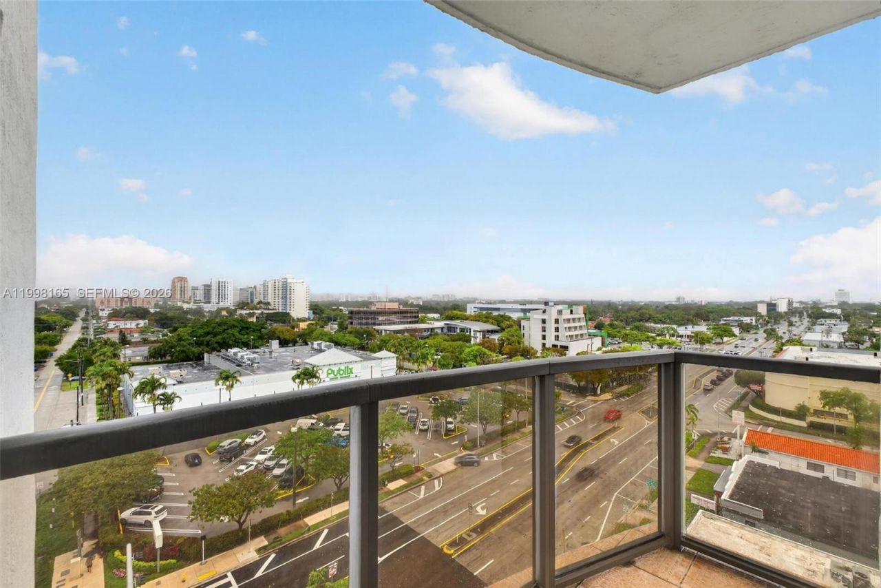 2301 SW 27th Ave, Unit 906, Miami, FL 33145 Photo