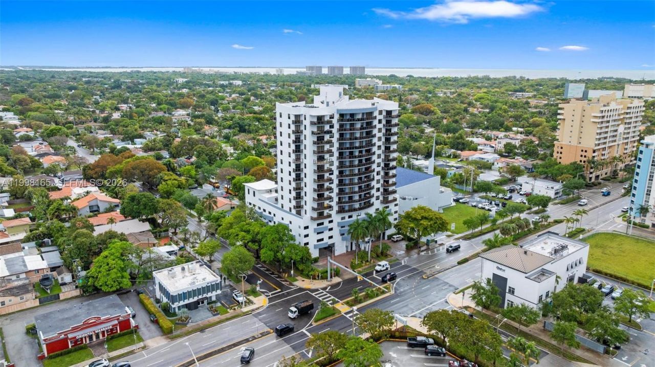 2301 SW 27th Ave, Unit 906, Miami, FL 33145 Photo