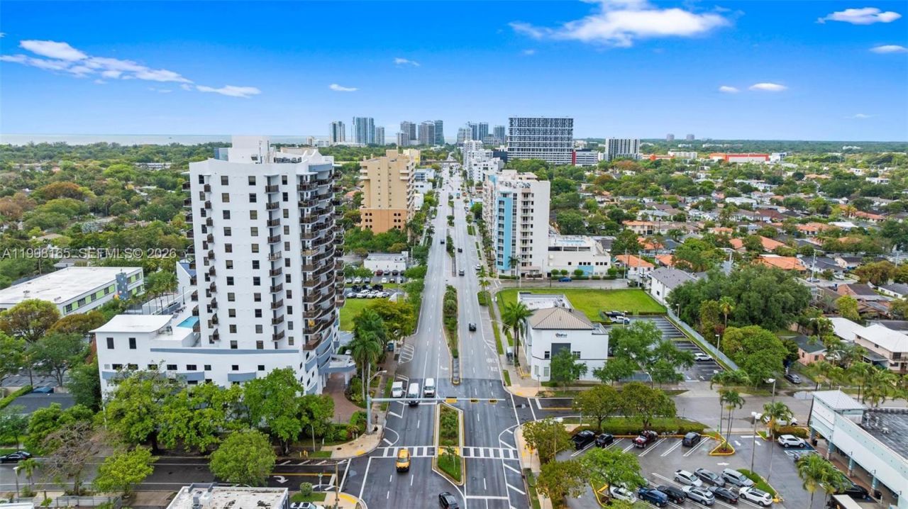 2301 SW 27th Ave, Unit 906, Miami, FL 33145 Photo