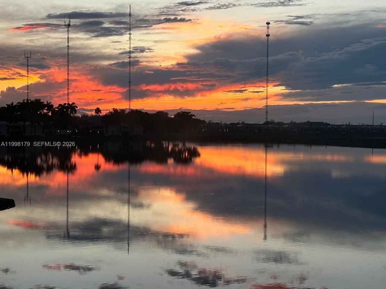 605 Ives Dairy Rd, Unit 205-7, Miami, FL 33179 Photo