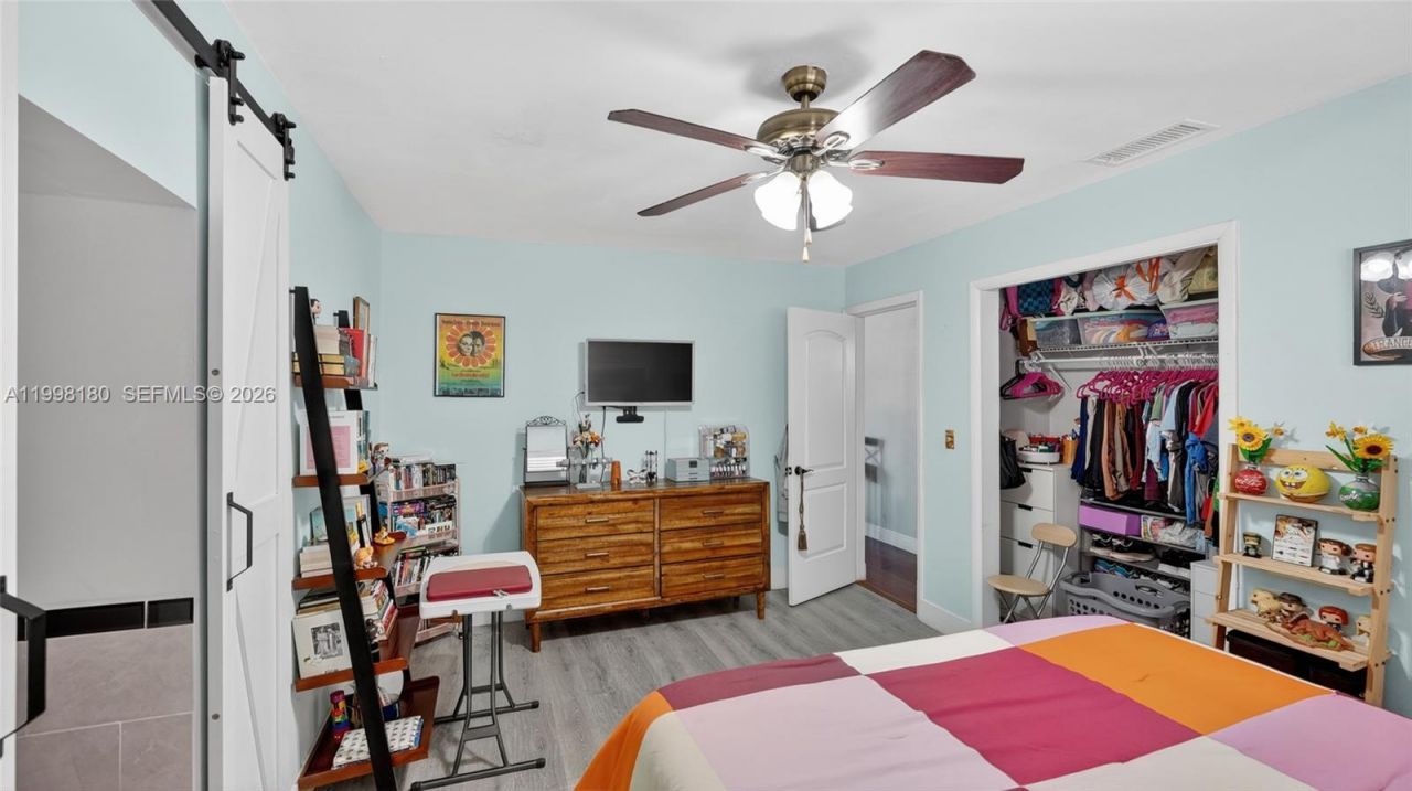 10420 NW 35th Pl, Miami, FL 33147 Photo