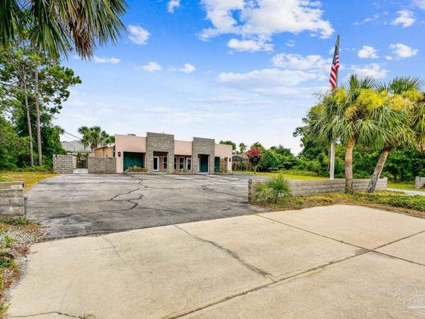 11710 Gulf Beach Hwy, Pensacola, FL 32507