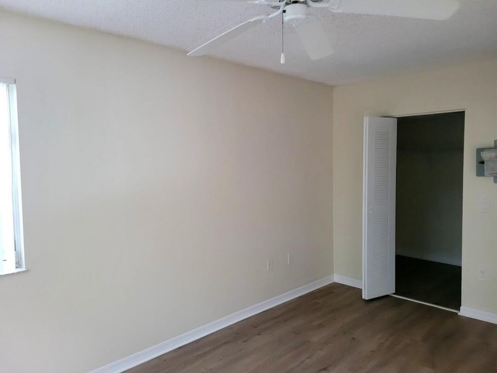 4195 N Haverhill Road, Unit 324, West Palm Beach, FL 33417 Photo