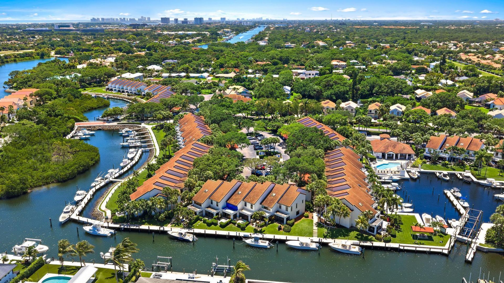 2339 Treasure Isle Drive, Unit 42, Palm Beach Gardens, FL 33410 Photo