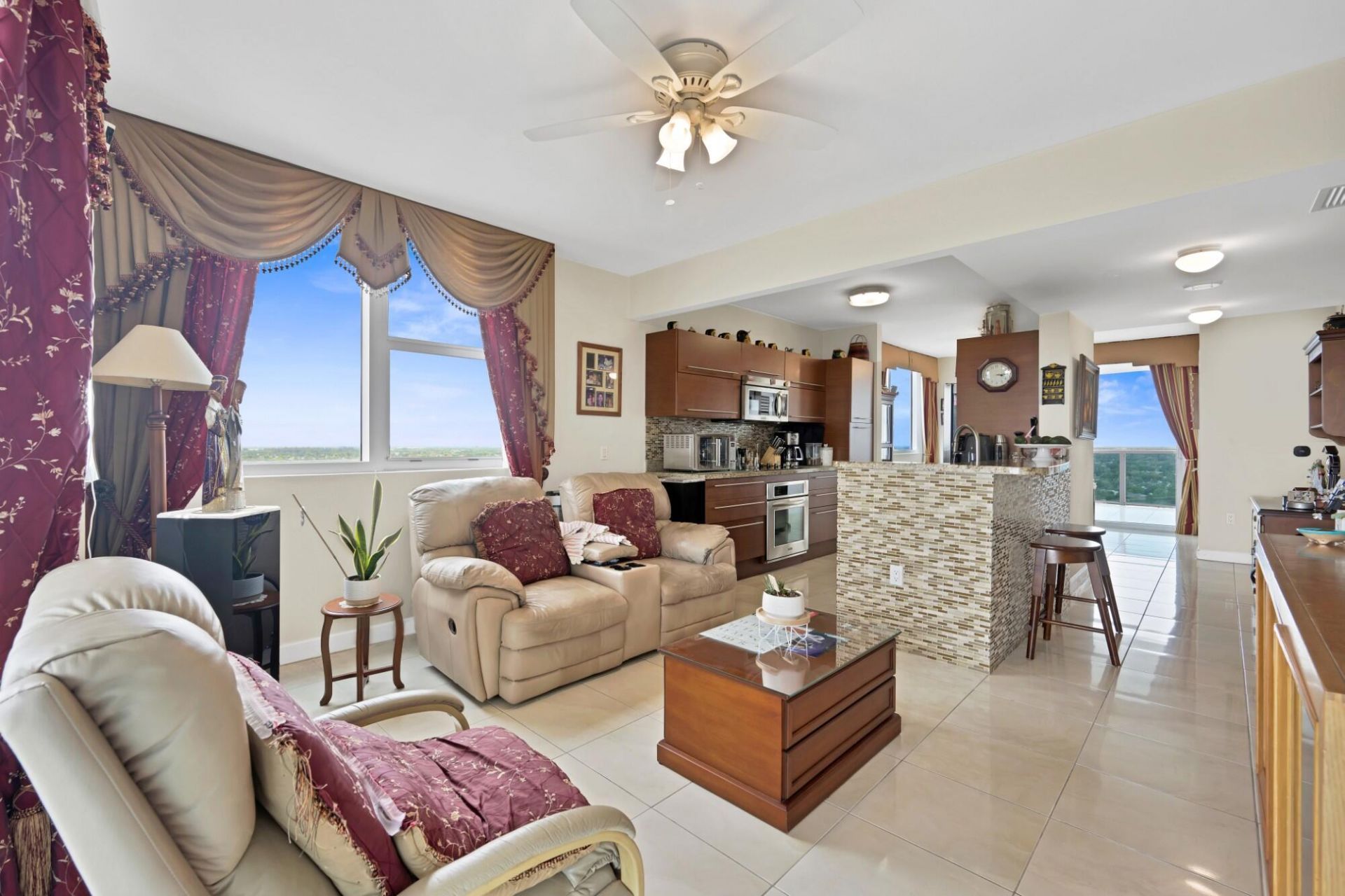 2641 N Flamingo Road, Unit 2108n, Sunrise, FL 33323 Photo