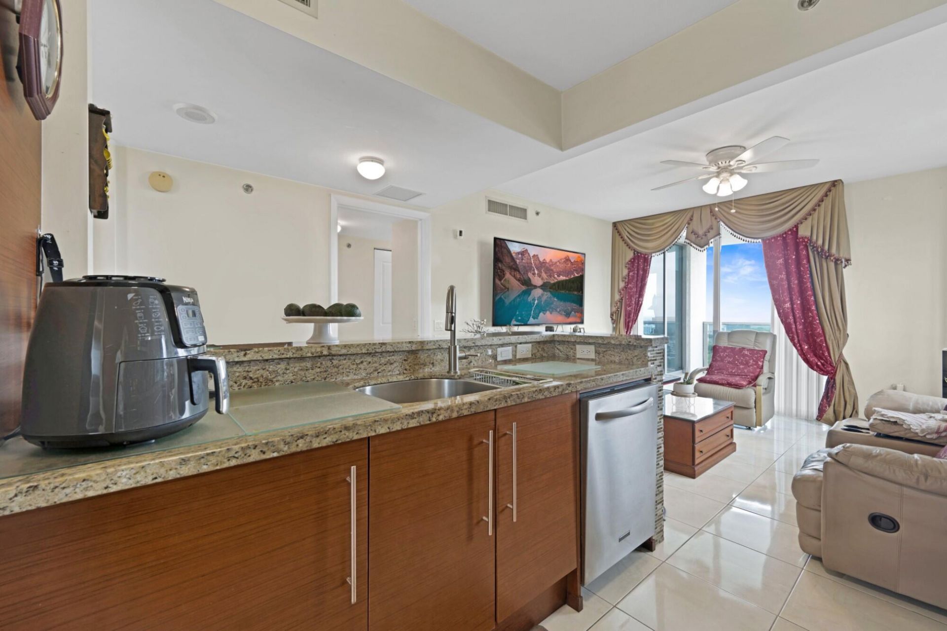 2641 N Flamingo Road, Unit 2108n, Sunrise, FL 33323 Photo