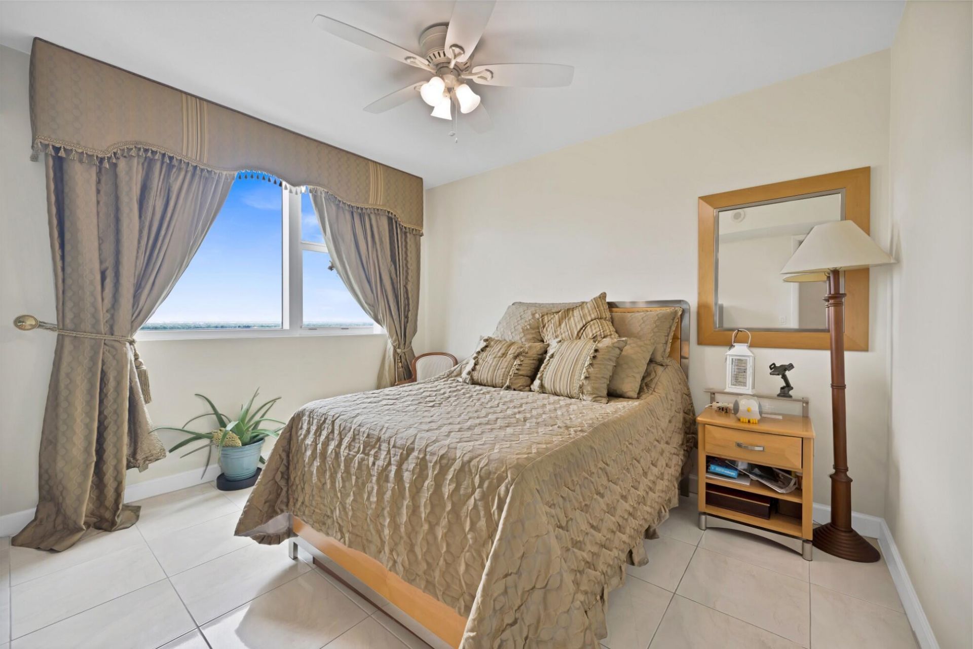 2641 N Flamingo Road, Unit 2108n, Sunrise, FL 33323 Photo