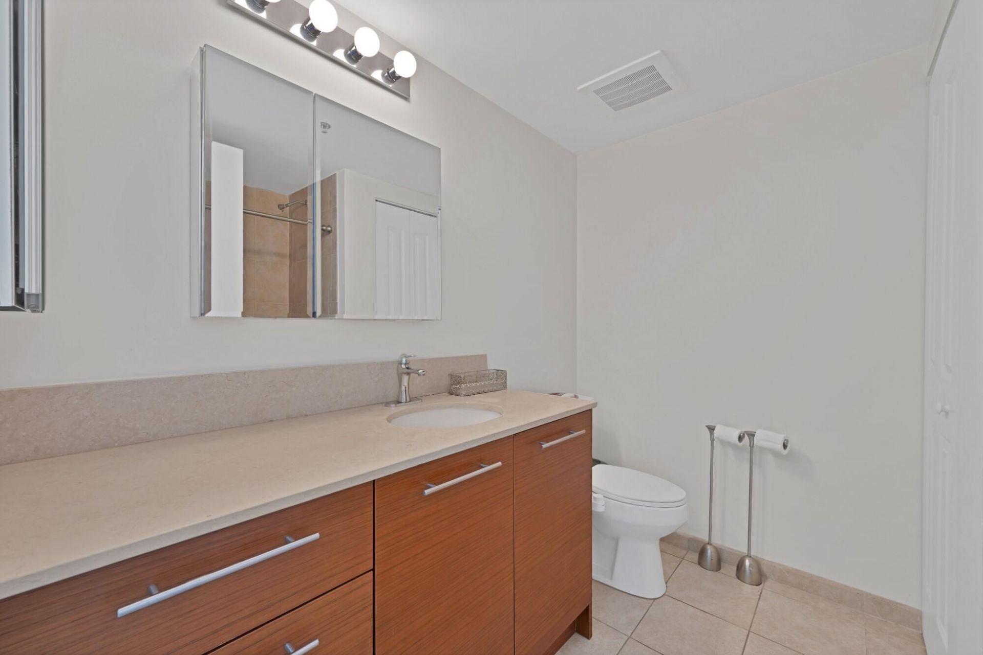 2641 N Flamingo Road, Unit 2108n, Sunrise, FL 33323 Photo