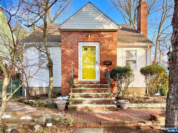 27 Jagoe Street, BERGENFIELD, NJ 07621