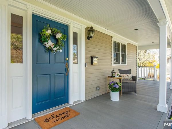 376 Lafayette Road, HARRINGTON PARK, NJ 07640