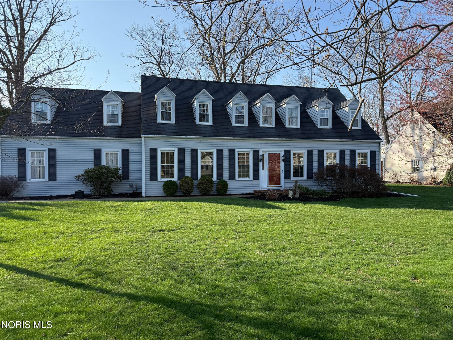 11 Old Coach Road , Bowling Green, OH 43402 Main Photo