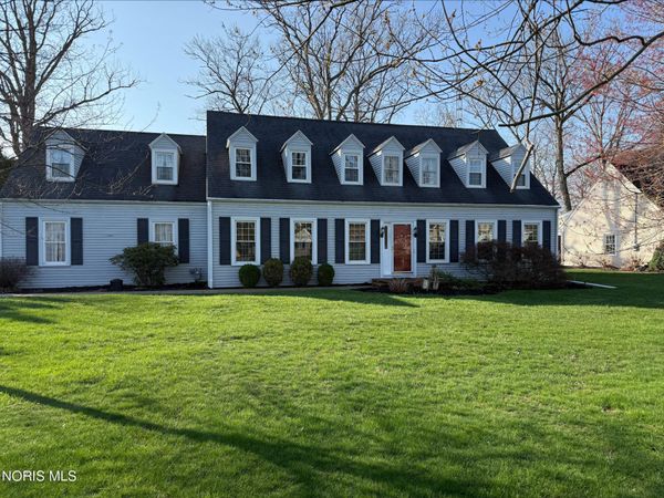 11 Old Coach Road , Bowling Green, OH 43402