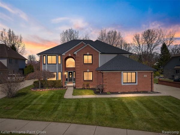 14765 Sparrow Drive, Shelby Twp, MI 48315