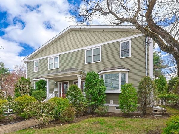 98-100 Lexington Street, Unit 100, Newton, MA 02466