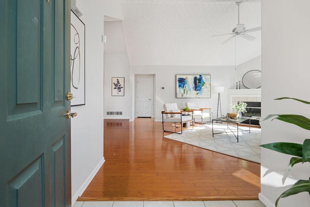 4289 Bridgelane Place, Unit 31, New Albany, OH 43054 Main Photo