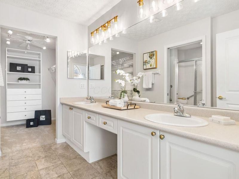 4289 Bridgelane Place, Unit 31, New Albany, OH 43054 Photo 17