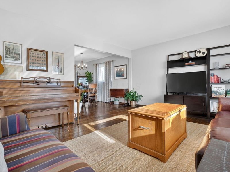 5513 Redwood Road, Columbus, OH 43229 Photo 5