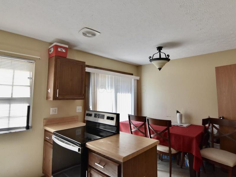 705 Keys View Court , Unit 67, Columbus, OH 43085 Photo 5