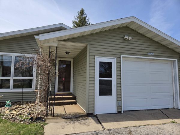 1820 Allison Park Drive, Richland Center, WI 53581