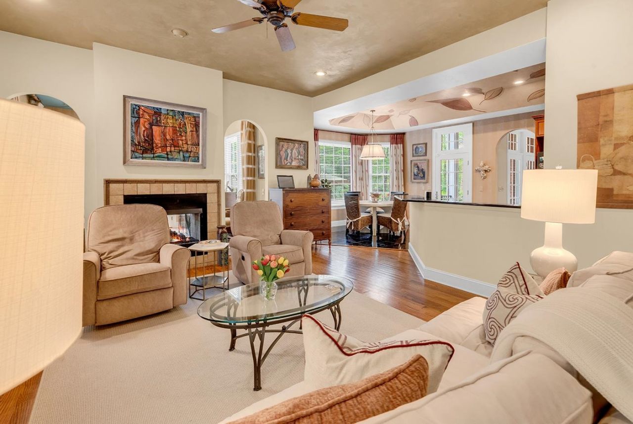 163 Angel Oak Dr. Photo 13