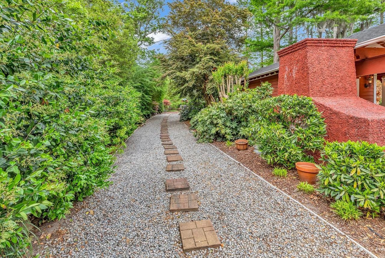 163 Angel Oak Dr. Photo 35