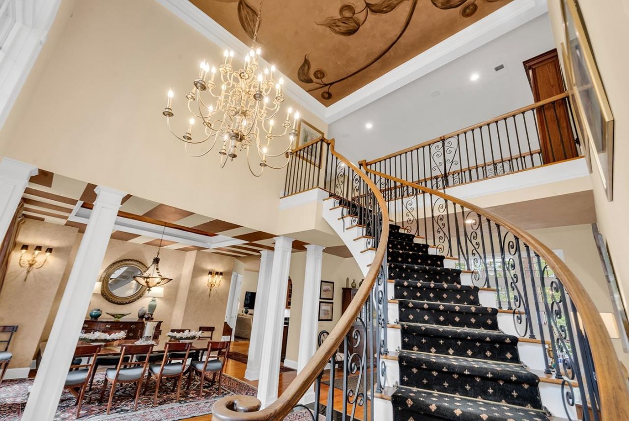 163 Angel Oak Dr. Photo 5