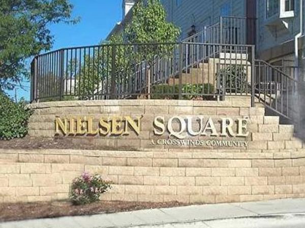 1021 Maiden Lane, Ann Arbor, MI 48105