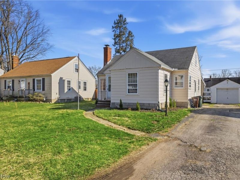 41819 Emerson Court , Elyria, OH 44035 Photo 1