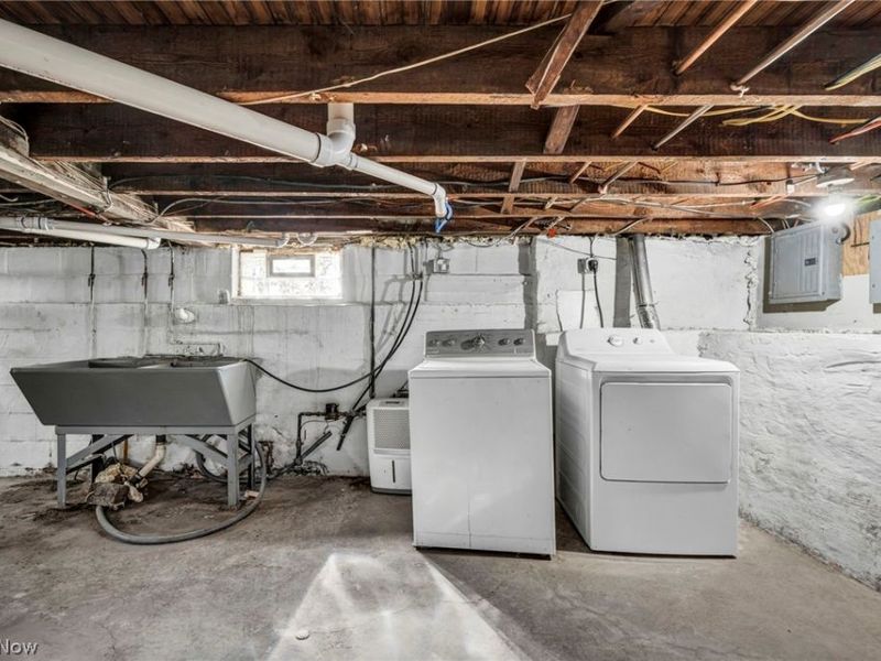 12929 Plover Street , Lakewood, OH 44107 Photo 38