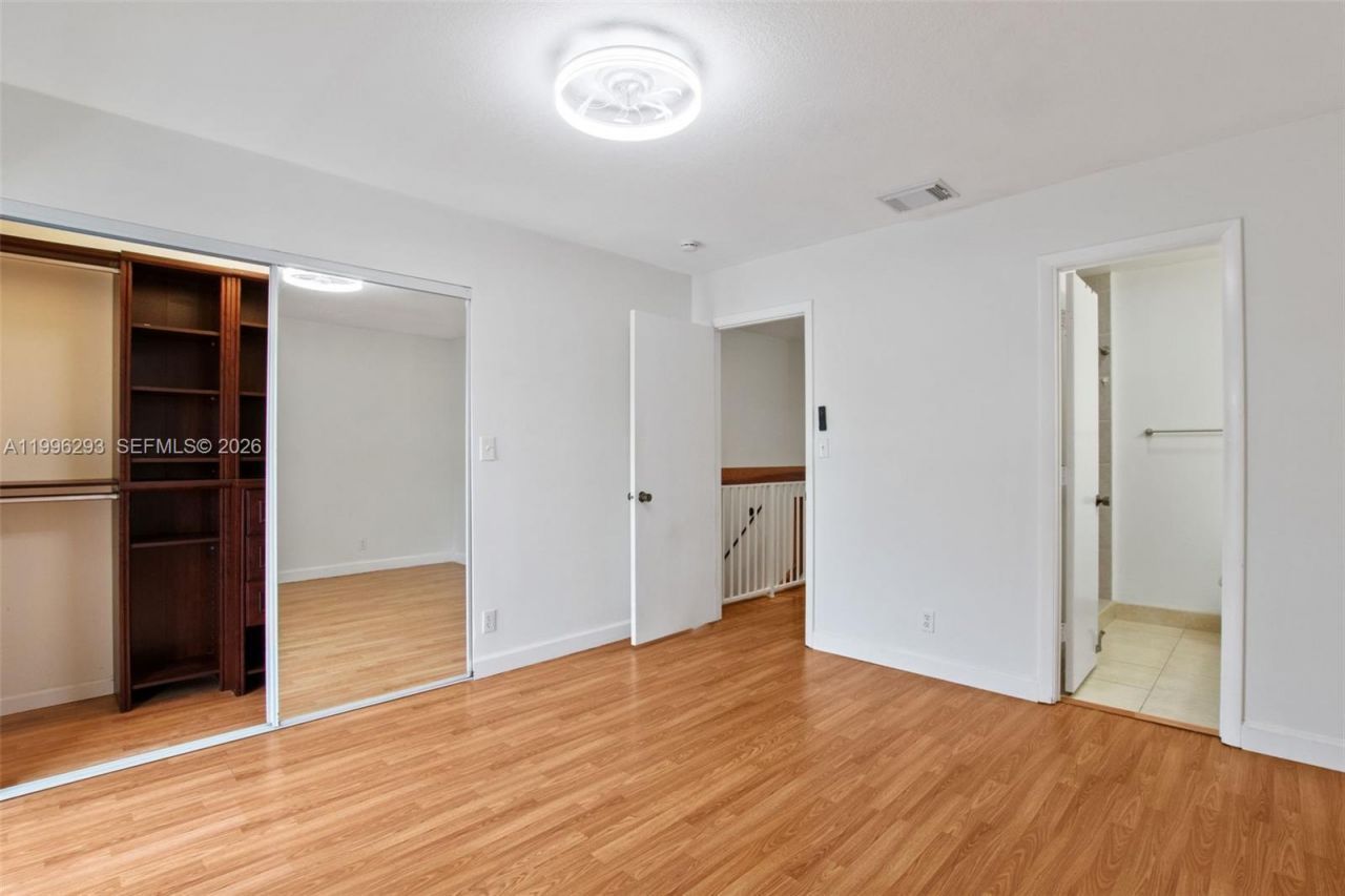 1360 NW 97th Ter, Unit 272, Pembroke Pines, FL 33024 Photo