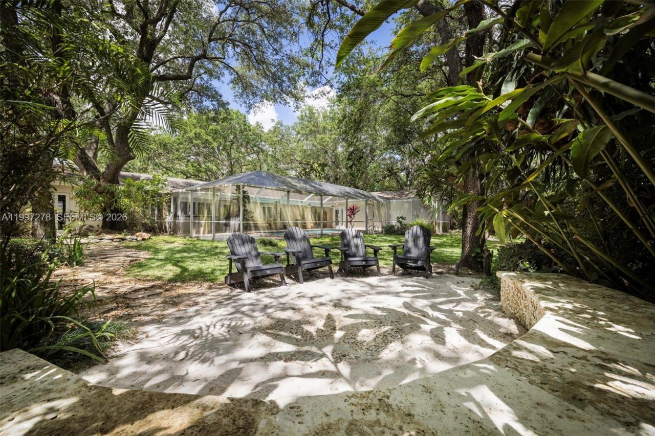 16167 SW 74th Pl, Palmetto Bay, FL 33157 Photo