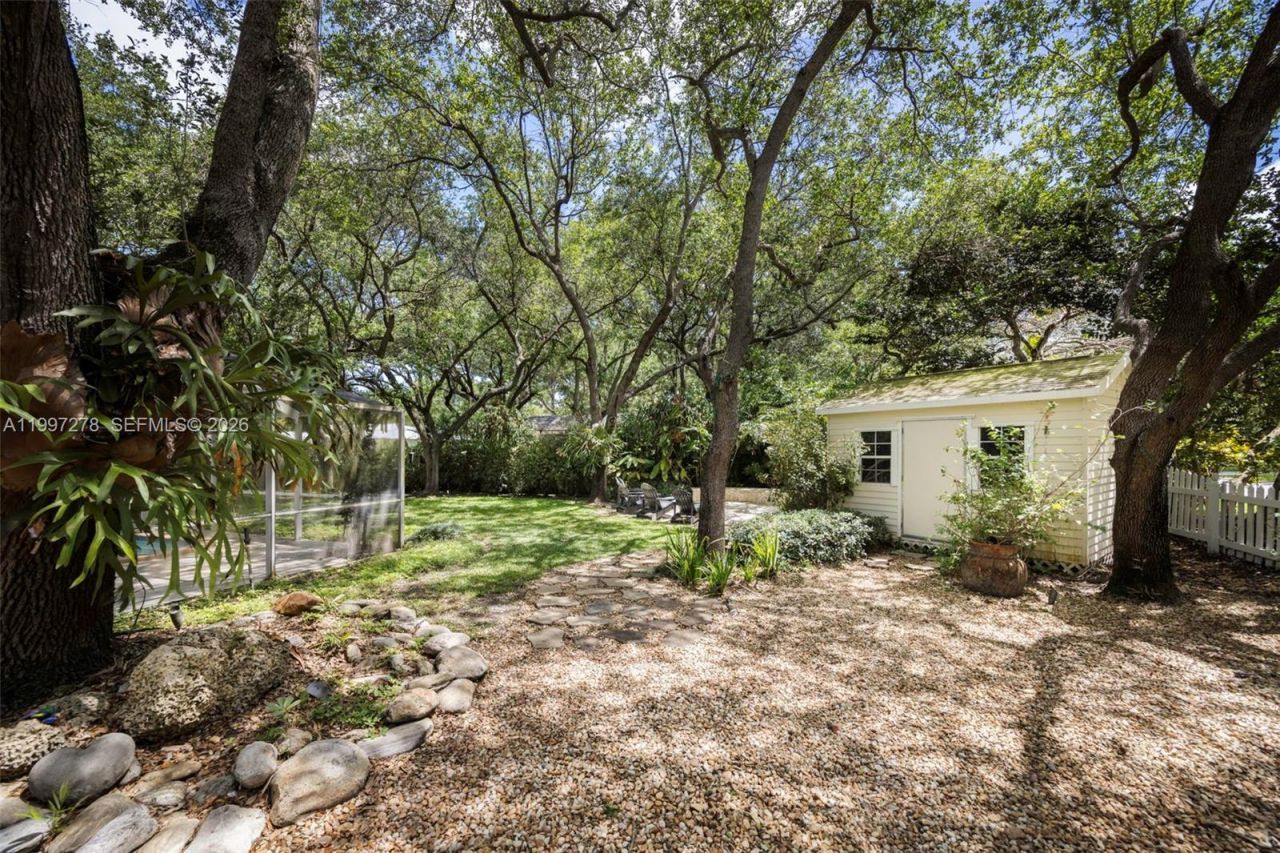 16167 SW 74th Pl, Palmetto Bay, FL 33157 Photo