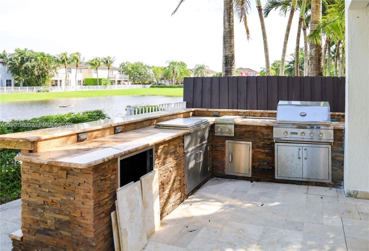 16473 SW 59th Ter , Miami, FL 33193 Photo